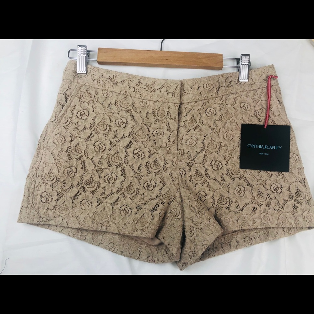 Cynthia Rowley brown flowers women’s short-size 6
